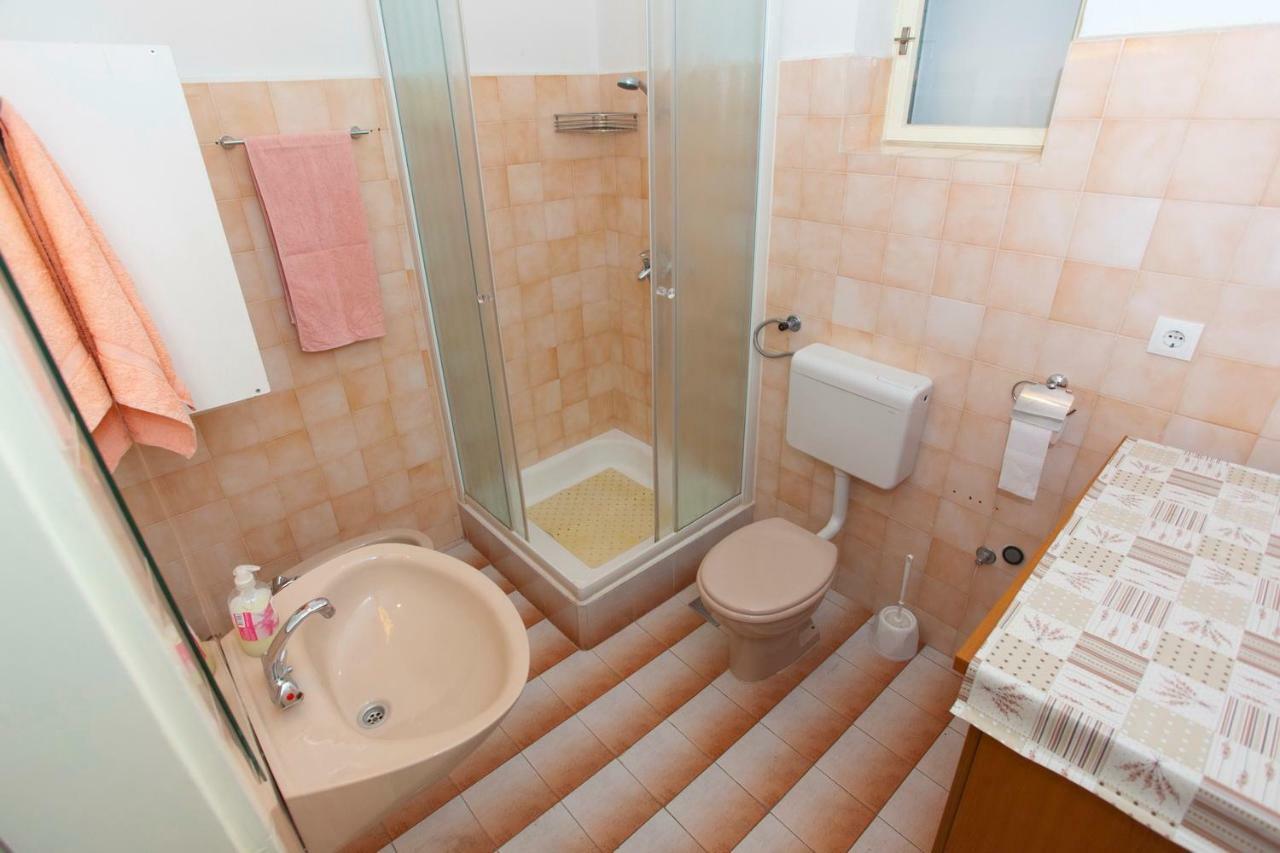 Apartmani Ruza Makarska Exterior foto
